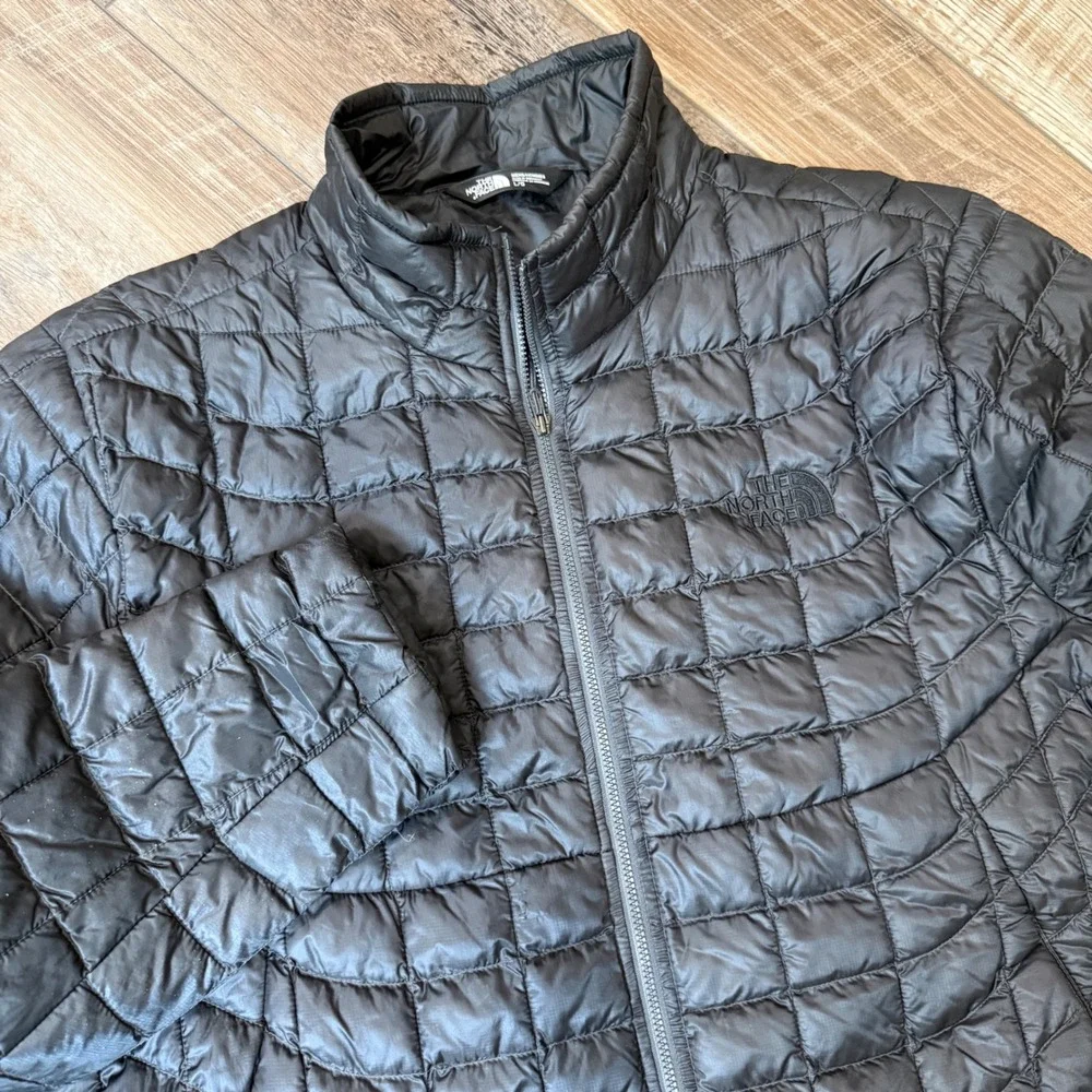 The North Face Thermoball Jacket Men Large Black Quilted Puffer Insulated